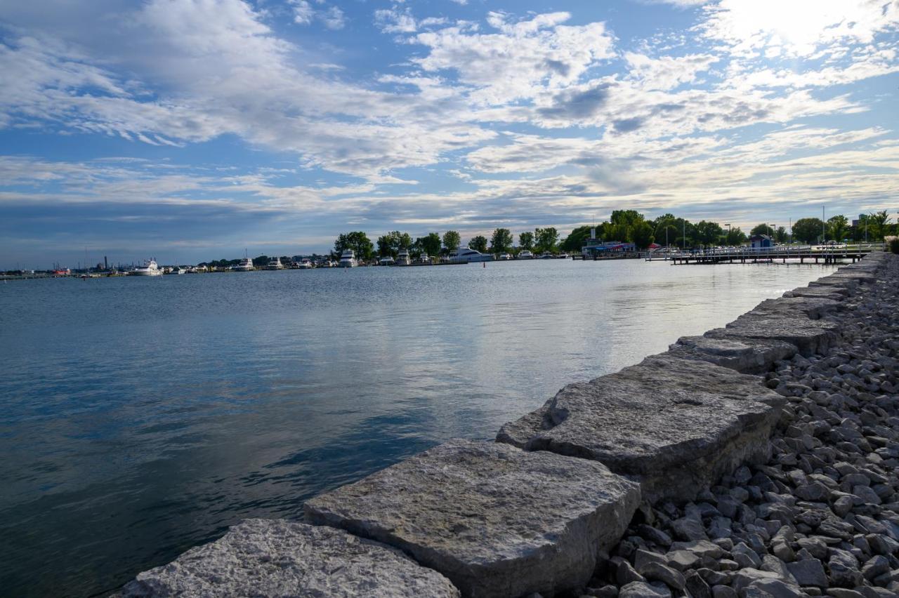 Days Inn By Wyndham Sarnia Harbourfront מראה חיצוני תמונה