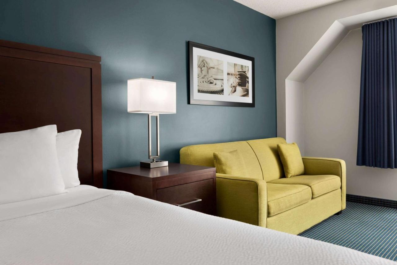 Days Inn By Wyndham Sarnia Harbourfront מראה חיצוני תמונה