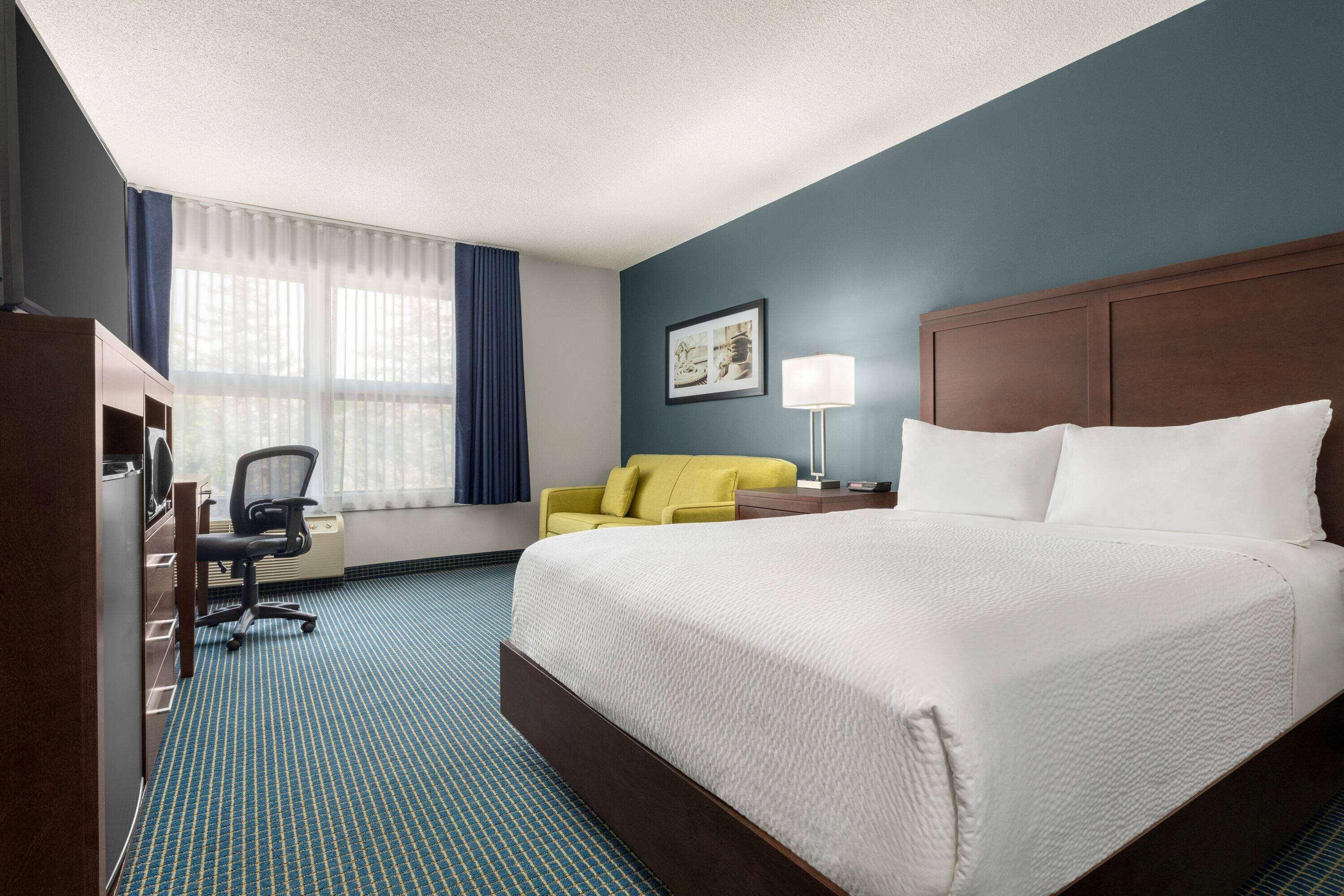Days Inn By Wyndham Sarnia Harbourfront מראה חיצוני תמונה